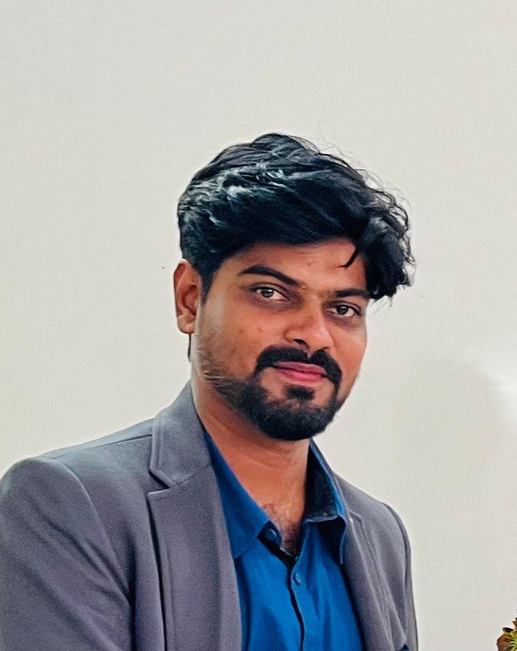 CEO Mahindra Ginimav